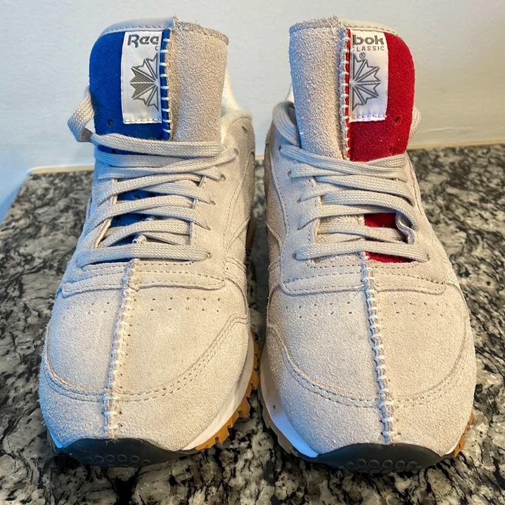 Reebok Classic Leather Suede "Kendrick Lamar - Split Personality" Size 7 Youth
